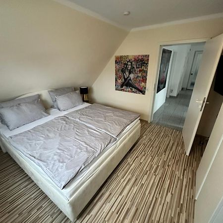 Zwei Ferienwohnungen Anker Max 5 Personen & Leuchtturm Max 4 Personen, Direkt In Steinhude Scheunenviertel, Balkon, Wlan , Privater Parkplatz, Wallbox Екстериор снимка