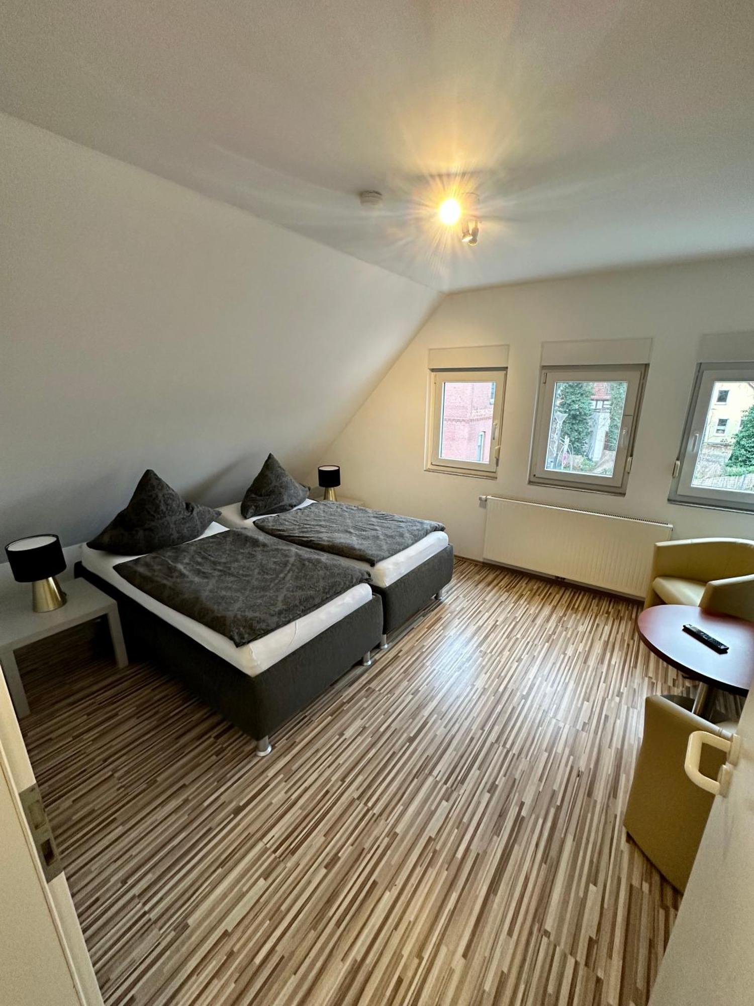 Zwei Ferienwohnungen Anker Max 5 Personen & Leuchtturm Max 4 Personen, Direkt In Steinhude Scheunenviertel, Balkon, Wlan , Privater Parkplatz, Wallbox Екстериор снимка
